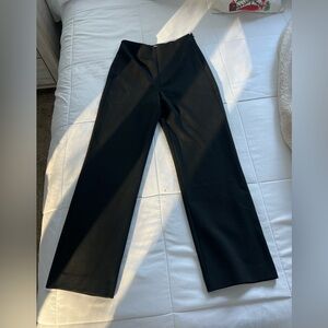 NWOT Aritzia Wilfred Black Trouser Pants Size 4
